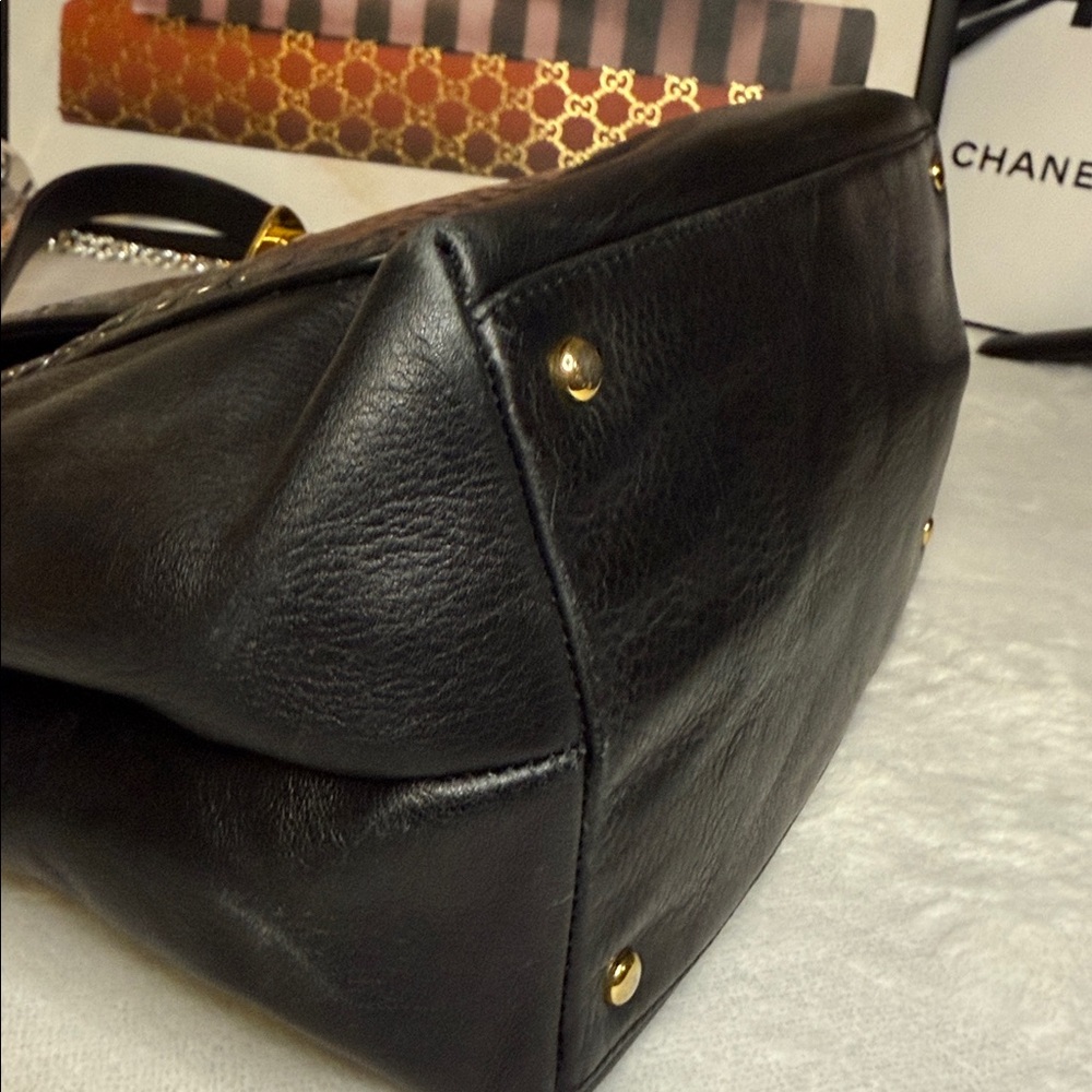 Vintage Bally Croc-Embossed Leather Crossbody Bag Gold Push-Lock Italy Classic - Picture 6 of 16